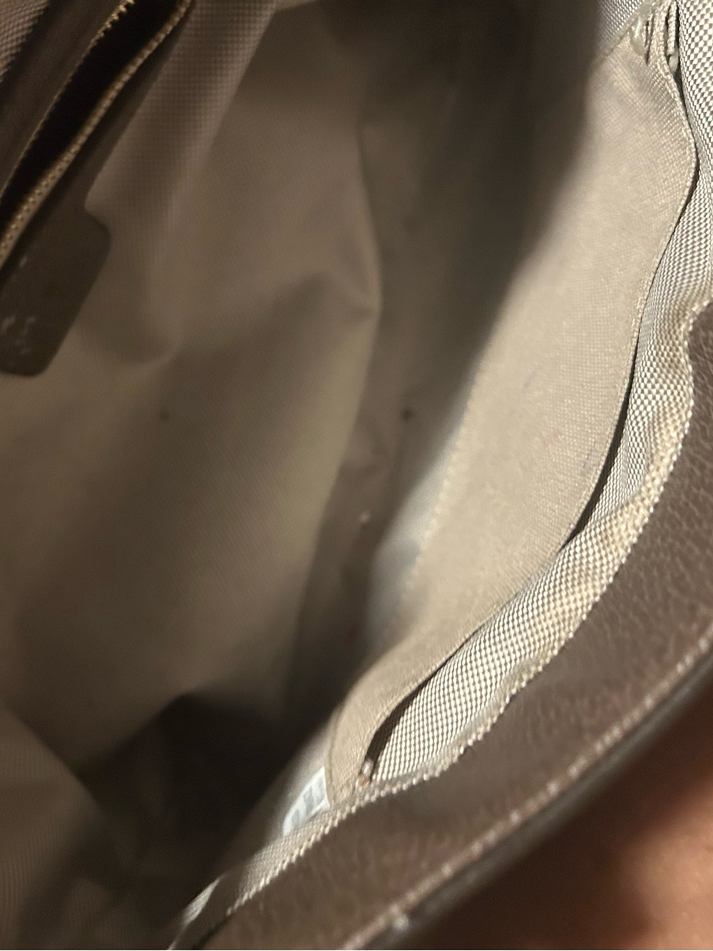 Handbag - Picture 6 of 8